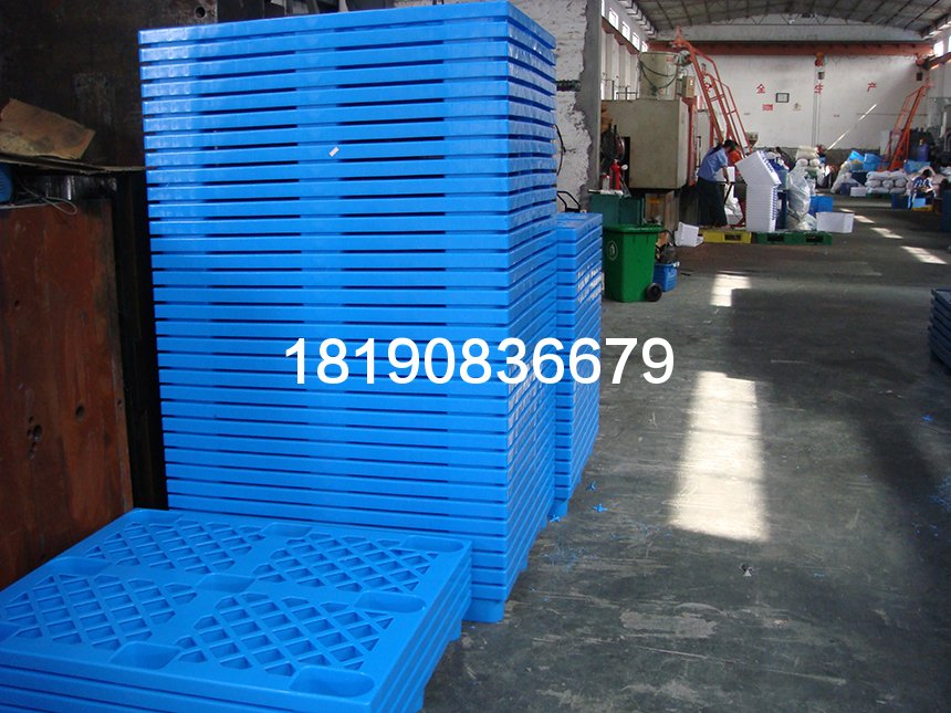 九腳網(wǎng)格托盤(pán)1210（120）